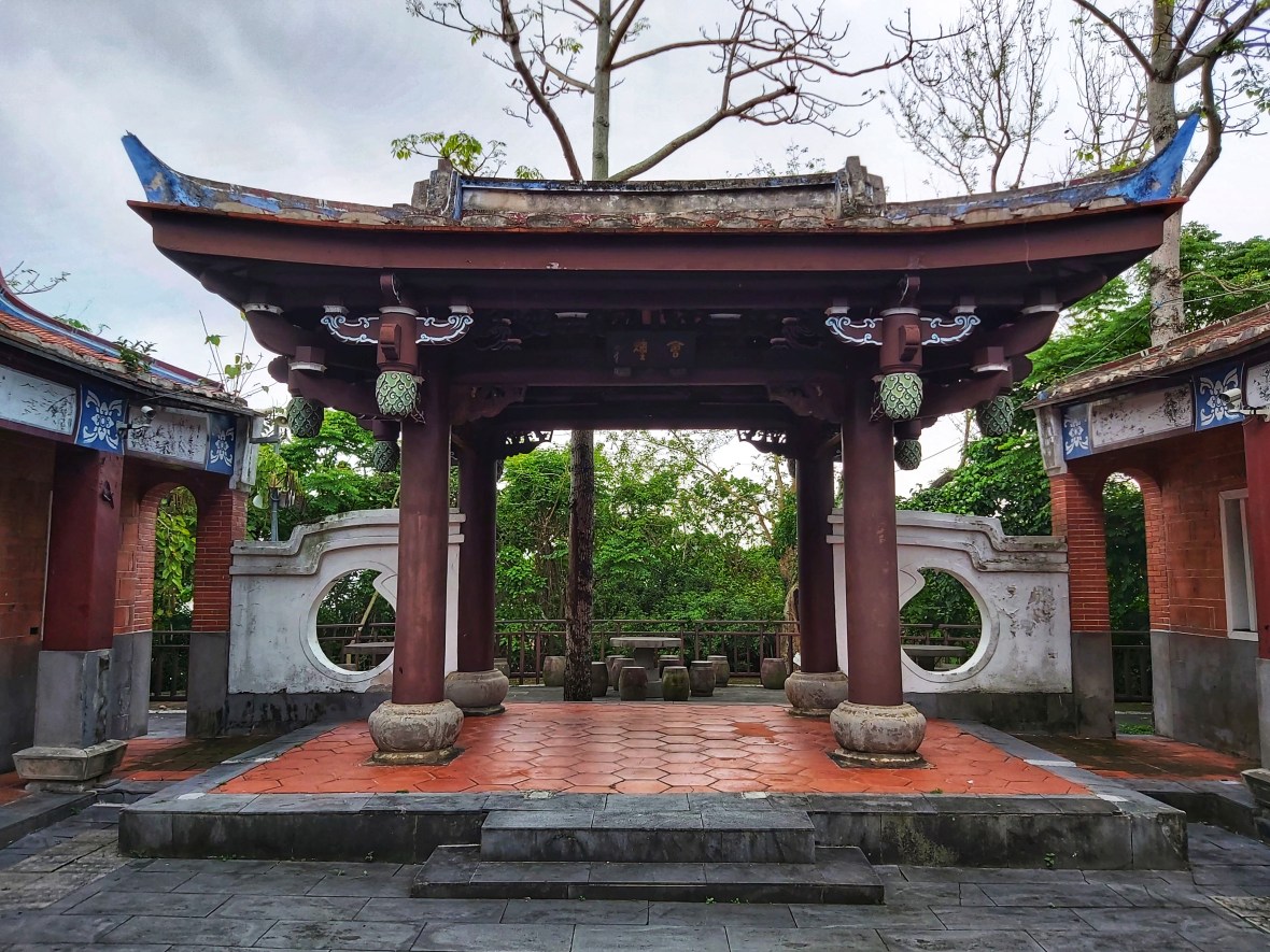Pavilion in yuanshan park
