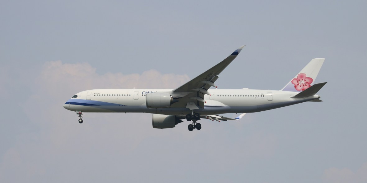 China airlines plane